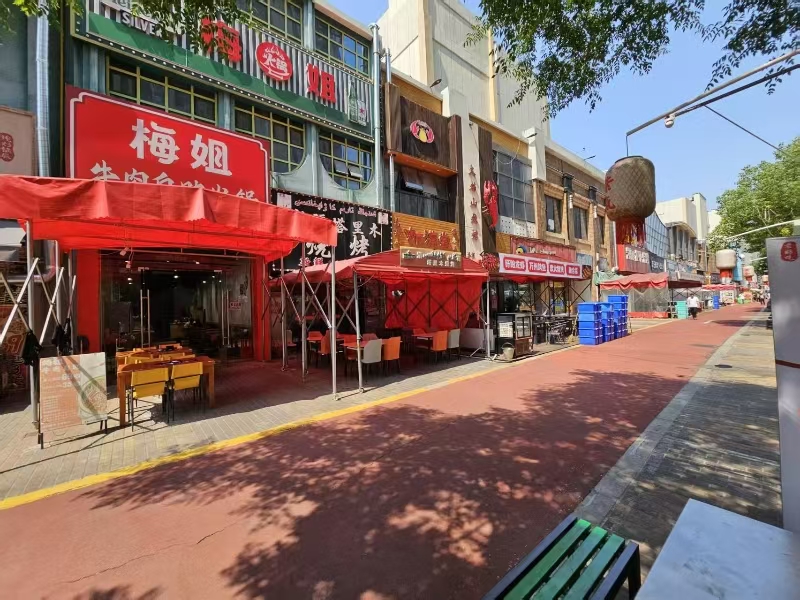 好运转（牛肉自助火锅）营业中310㎡火锅店几万块钱急转让