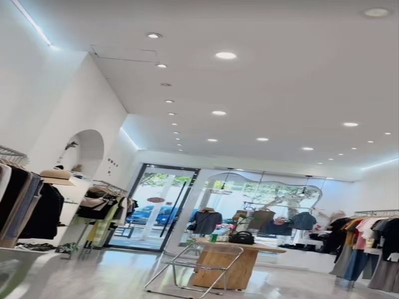 好运转（SZ服装店）平湖市人民西路服装店0.2万转让