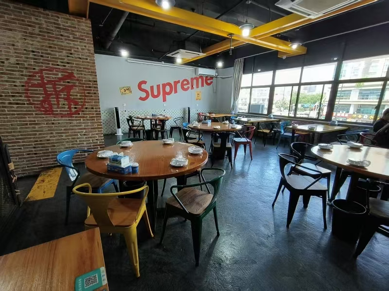 好运转（徐施兄）嘉兴市区十字路口360平餐饮店转让
