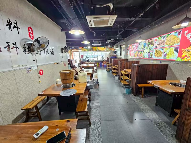 好运转（农家牛羊肉）纯一层180㎡餐饮店转让、已开了8年