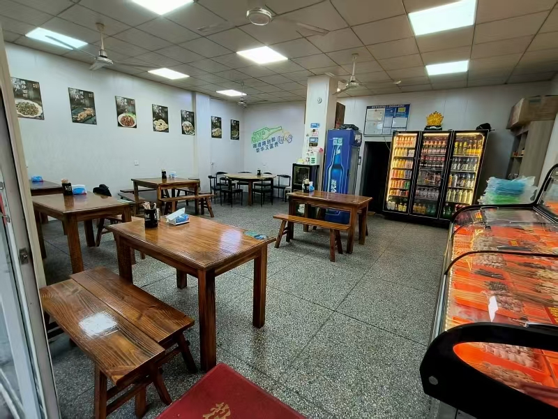 好运转（串说故事烧烤烤鱼）桐乡市梧桐街道餐饮一条街烧烤店转让