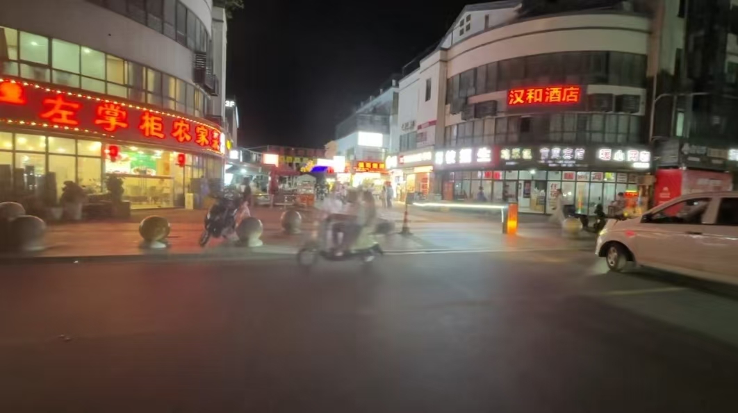 好运转（烧饼夹菜）嘉善富士康乐成商业广场主街拐角小吃店转让
