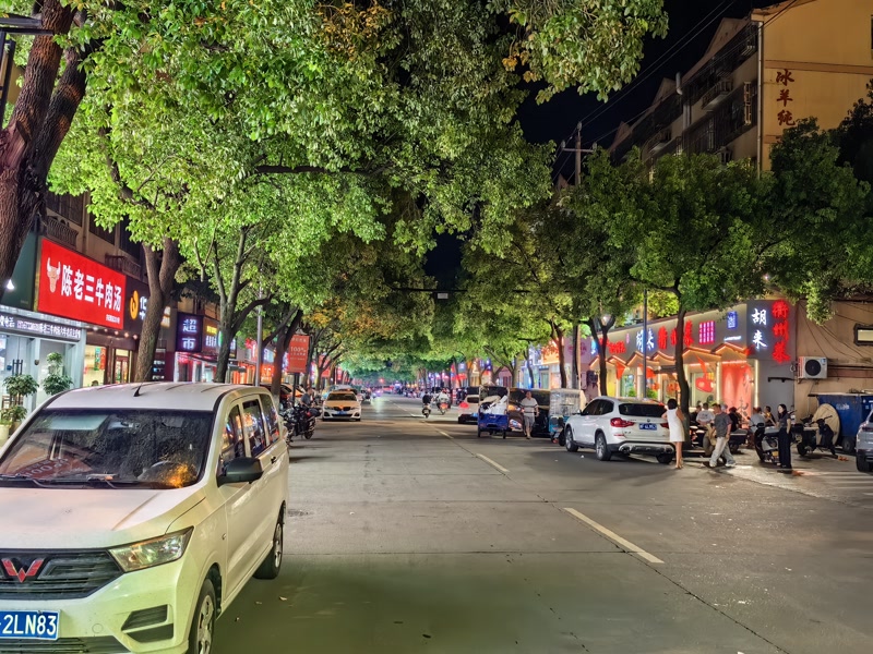 好运转（隆江猪脚饭）濮院齐宏路置地广场对面物流园区小吃店转让