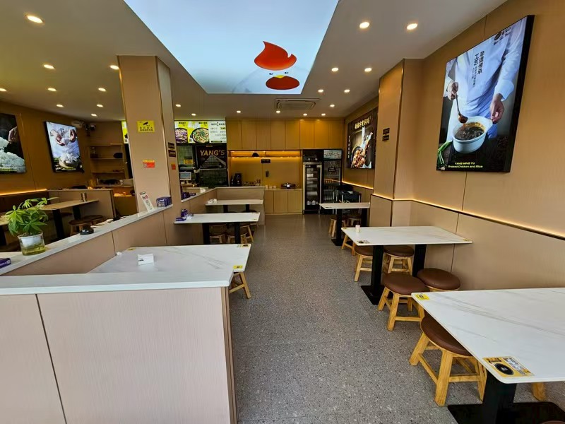 好运转（杨铭宇·黄焖鸡）余姚市工业厂区商业街纯一层90㎡小吃店转让