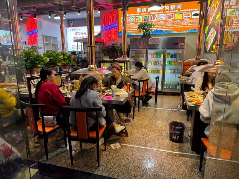 好运转（酷烤食代）桐乡秋韵小区主街纯一层120㎡餐饮店转让、可外摆