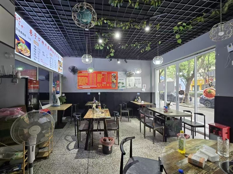 好运转（659）桐乡小蜜蜂两个门面餐饮店转让