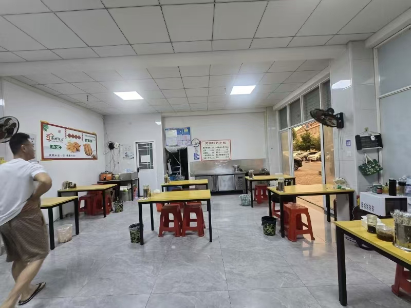 好运转（664）濮院多个工业区旁早餐店转让
