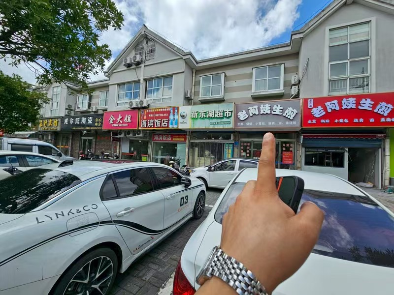 好运转（老阿姨生煎）经营多年的生煎小吃店转让、因扩大搬迁至隔壁