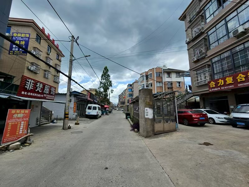 好运转（东北饺子馆）许村万人工业厂区35㎡饺子馆转让、前后左右都在工厂