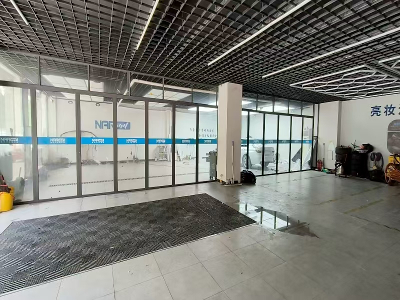 好运转（亮妆森巴汽车膜）嘉兴市秀州区正原北路五间大门面旺铺转让