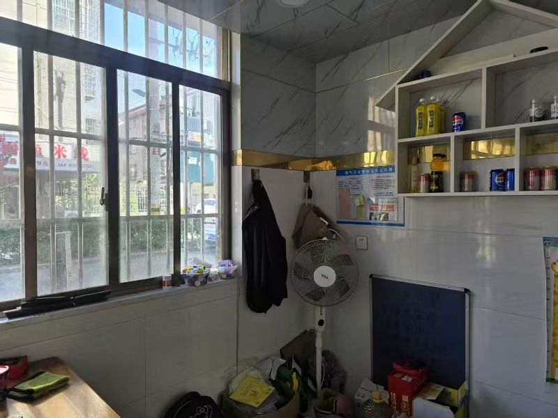 好运转（673）嘉善几万人小区内小吃店转让