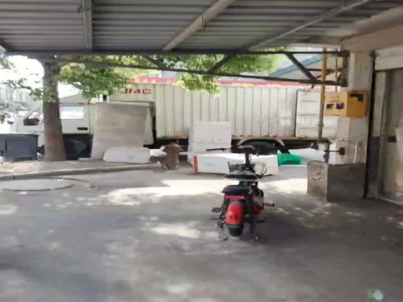 好运转（672）嘉善几万人小区内水产摊位招租