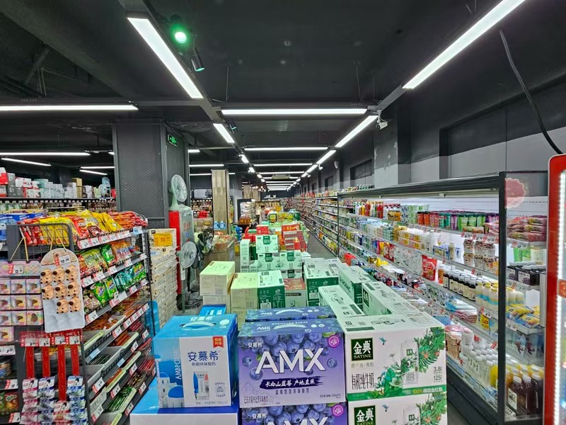 好运转（好又多购物中心）火爆万元超市店转让，有口粮，纯一层410㎡