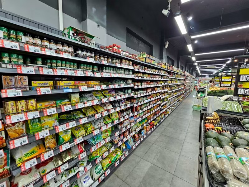 好运转（好又多购物中心）火爆万元超市店转让，有口粮，纯一层410㎡