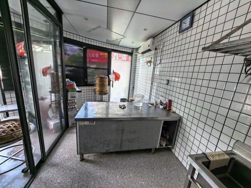 好运转（嘉味里包子）嘉兴市秀洲区洪兴花园正门口拐角早餐店转让