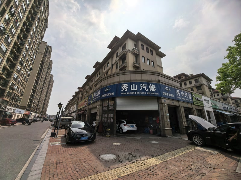 好运转（老辛东北烧烤）桐乡市濮院滨河花苑大型成熟小区路口烧烤店空店转让