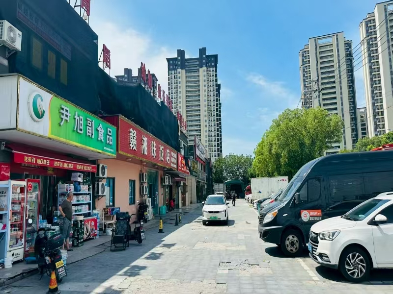 好运转（餐饮店出租）嘉善县两个小区门口旺铺出租没有转让费设施齐全