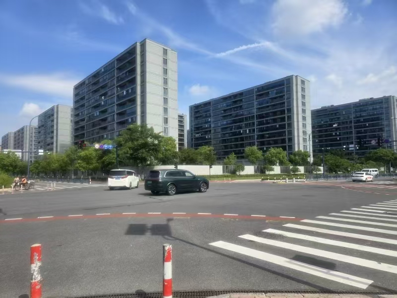 好运转（694）嘉兴南湖区十字路口拐角旺铺转让