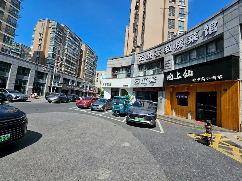 好运转（地上仙.新中式小酒馆）小酒馆转让、可开餐饮小吃店、烧烤宵夜店