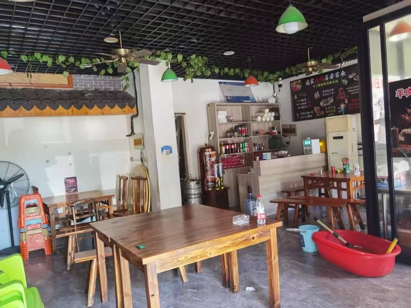 好运转（四川烧烤烤鱼）秀洲区小区门口130㎡烧烤店店转让、