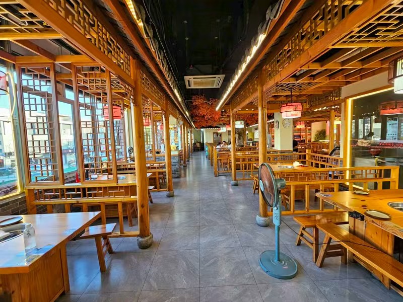 好运转（玲妹美蛙自助火锅）月营收20万+火锅店转让、主因太忙
