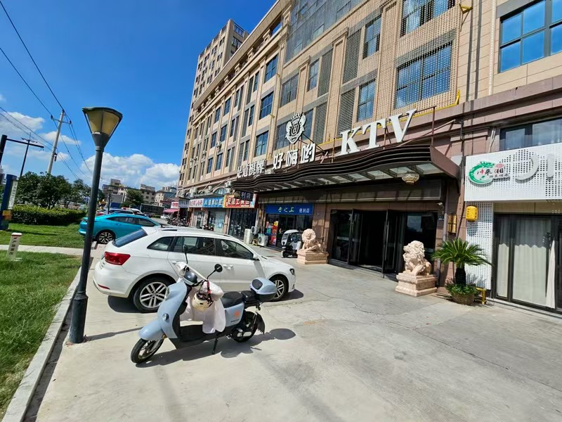 好运转（鹅牛鲜.固始鹅块）洪合工业厂区附近餐饮街餐饮店转让