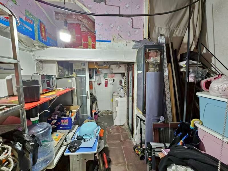 好运转（小蔡门窗）友谊街附近35平店铺转让、可以开餐饮小吃店