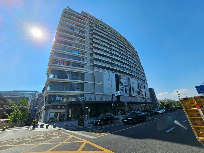 好运转（哈呢足浴）大型成熟小区门口第二间足浴店.超.低.价.转让