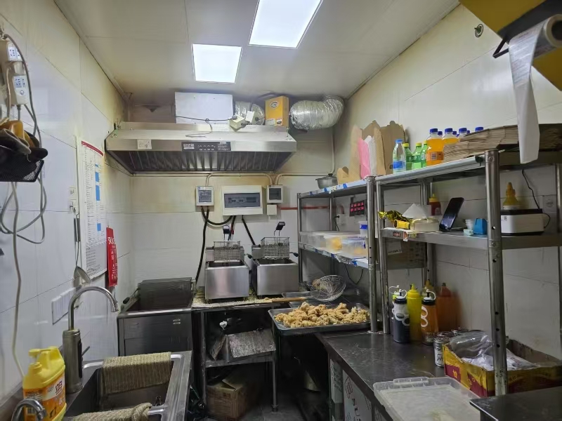 好运转（713）秀洲区万隆广场炸鸡店转让