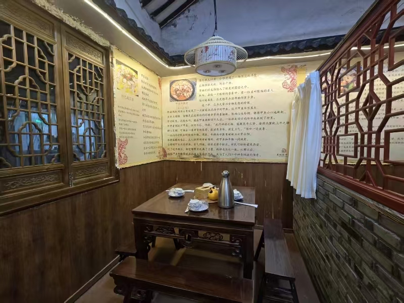 好运转（716）商圈非常好的纯1楼餐饮店转让