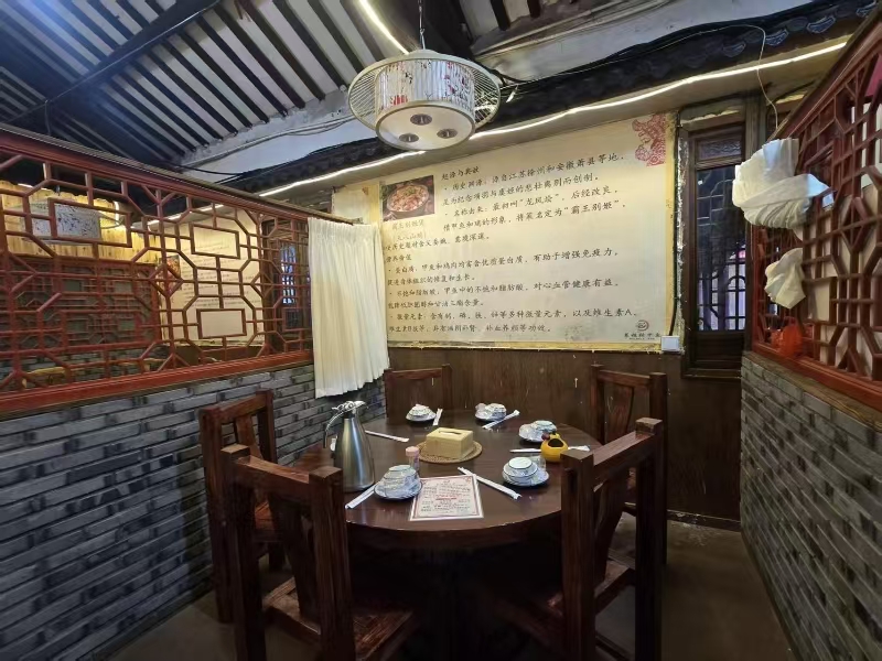 好运转（716）商圈非常好的纯1楼餐饮店转让