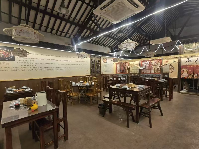 好运转（716）商圈非常好的纯1楼餐饮店转让
