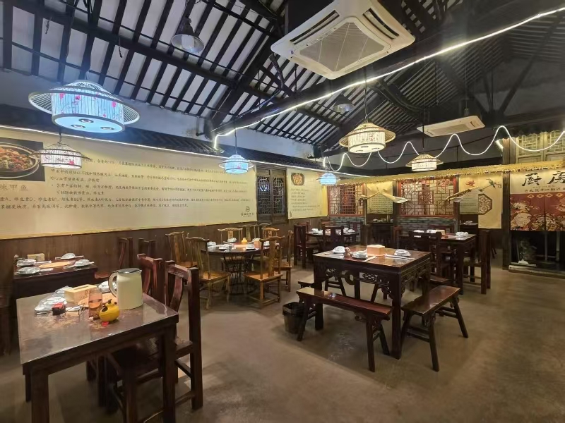 好运转（716）商圈非常好的纯1楼餐饮店转让