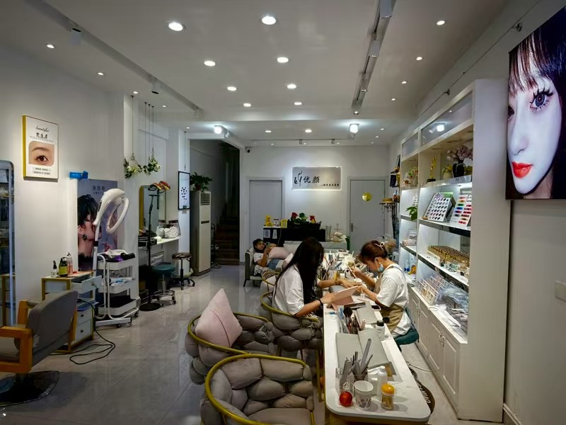 好运转（优颜）嘉兴南湖区多个小区路口美容店转让