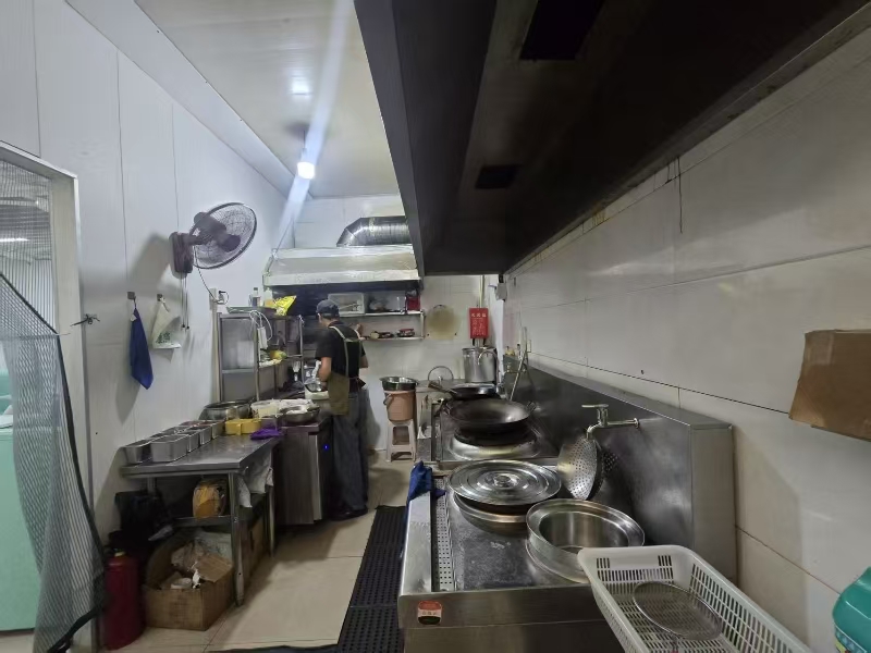 好运转（719）桐乡万人小区临街饭店转让