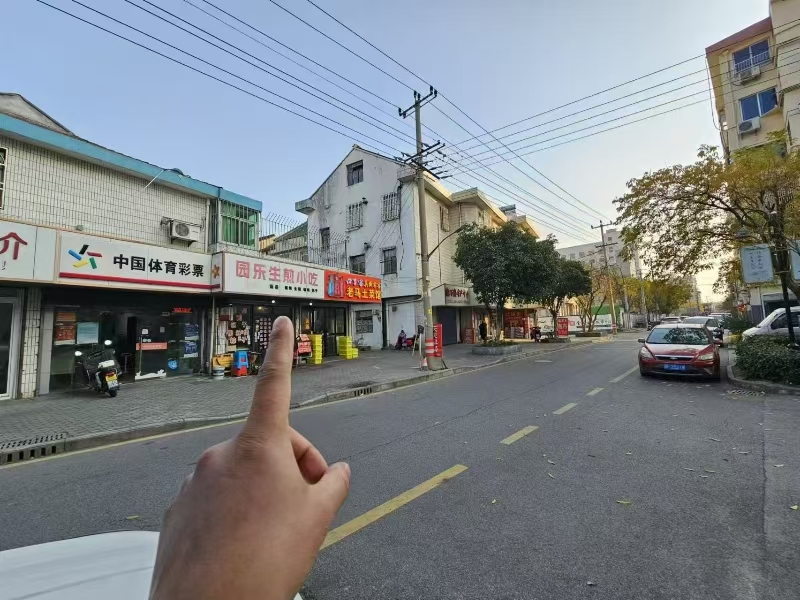 好运转（园乐生煎小吃）小区门口唯独早餐店转让，已经做了7年