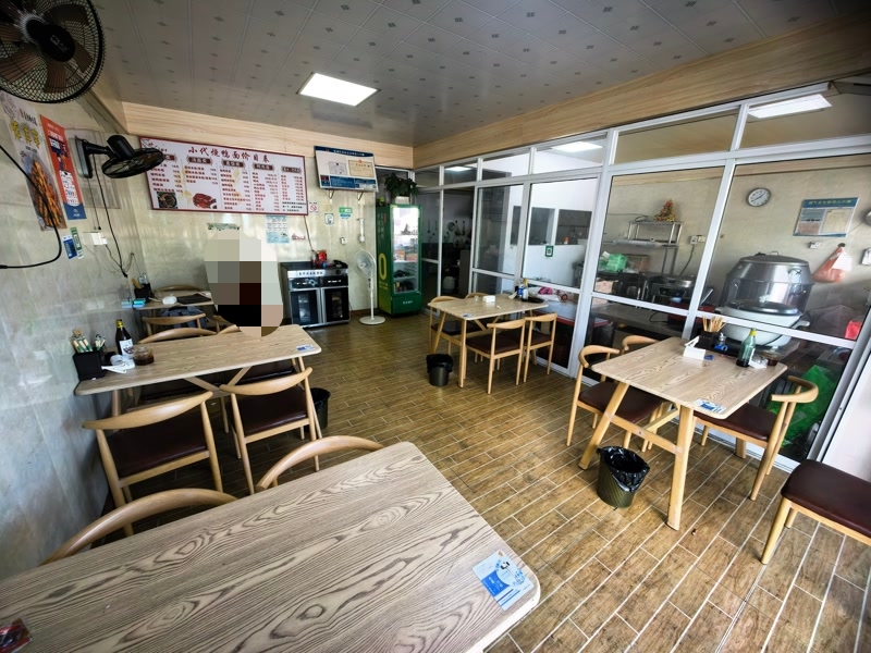 好运转（小代烧鸭面）南湖区余新镇工业厂区开了11年的小吃店转让