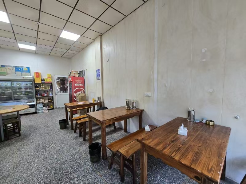 好运转（732）濮院大型工厂对面小吃店转让