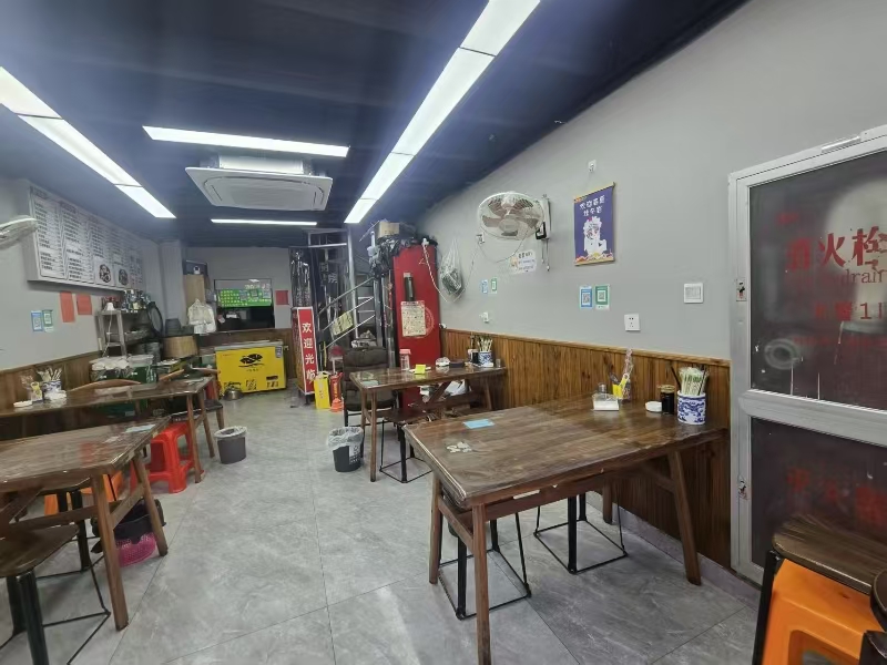 好运转（菜饭骨头汤 ）濮院十字路口拐角小吃店转让