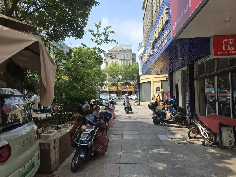 好运转（旺铺出租）嘉善中信街空店出租可做小吃