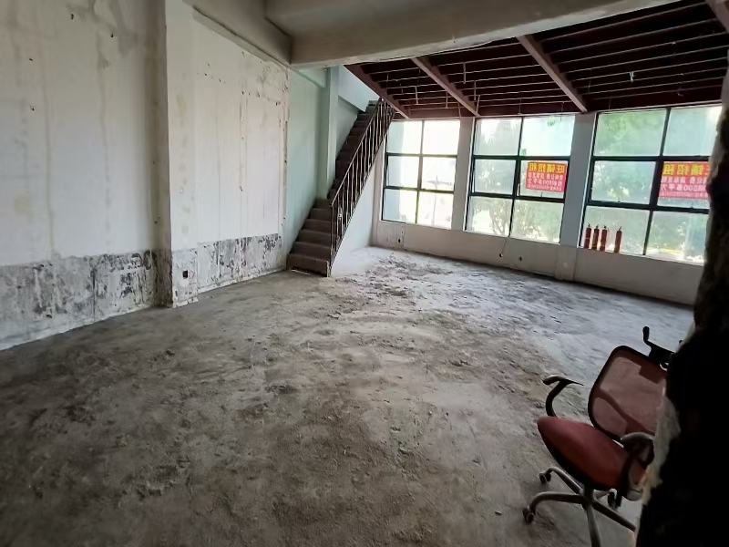 好运转（新港生鲜旺铺出租）秀州区中关村十字路口四间门面旺铺出租
