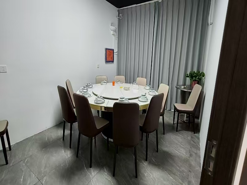 好运转(兄弟饭店)秀州区友谊街十字路口餐饮店转让