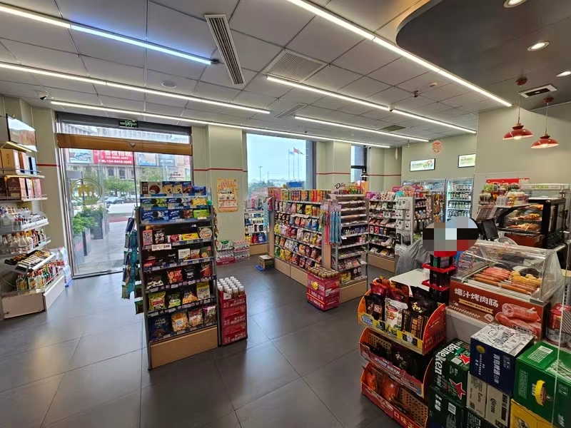 好运转(美宜佳便利店)酒店门口读家70平便利店转让、有口粮
