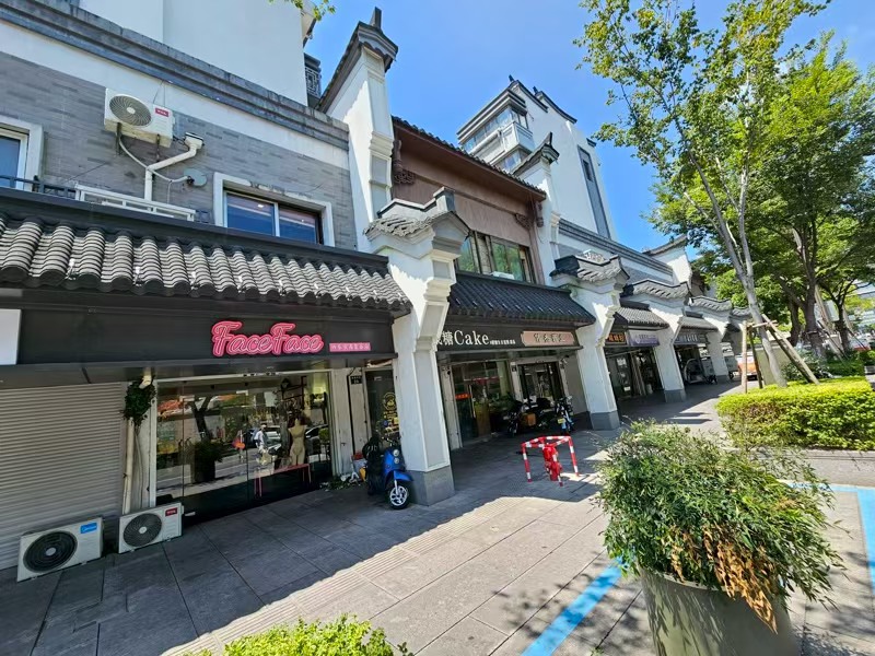 好运转(FaceFace)本店可整店转让、可空店转让、房租2000/月