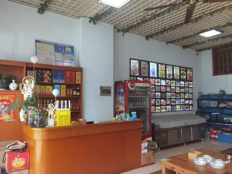 好运转（味来轩私房菜）桐乡市濮院凯旋路2335-2337号，190㎡餐饮店转让、
