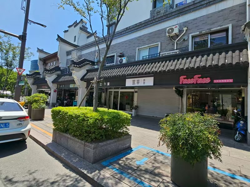 好运转(FaceFace)本店可整店转让、可空店转让、房租2000/月