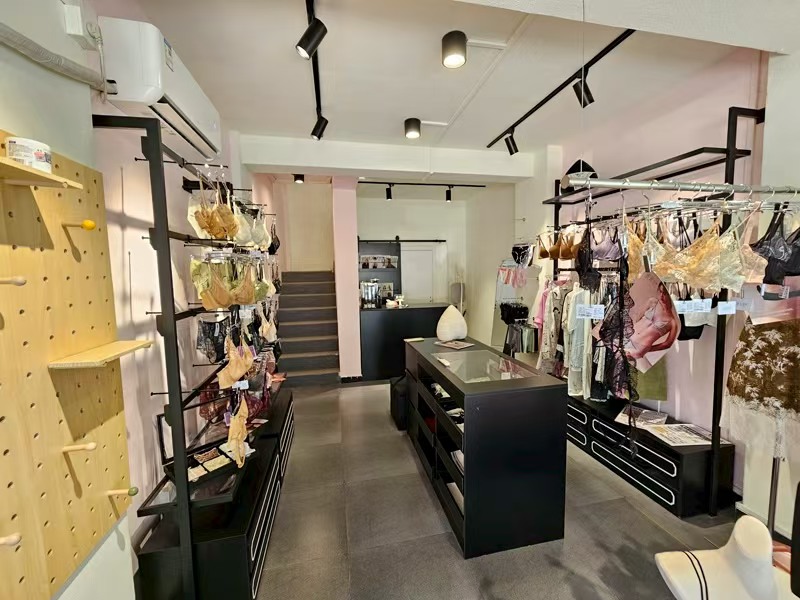 好运转(FaceFace)本店可整店转让、可空店转让、房租2000/月