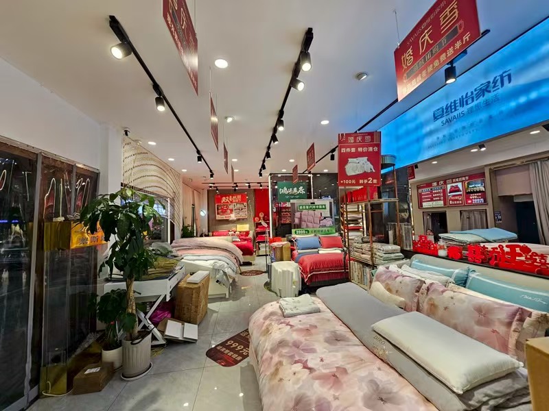 好运转(夏维怡家访)桐乡中山东路4间180㎡旺铺精装空店转让