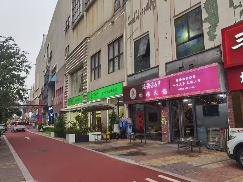 好运转(三顾烤炉烤鱼烧烤)嘉兴市南湖区广益路万达300㎡餐饮店转让