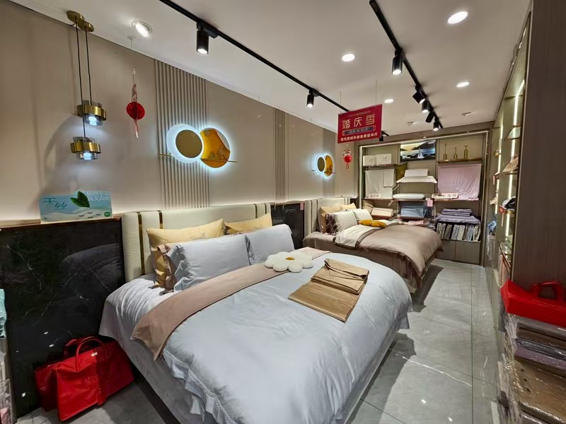 好运转(夏维怡家访)桐乡中山东路4间180㎡旺铺精装空店转让